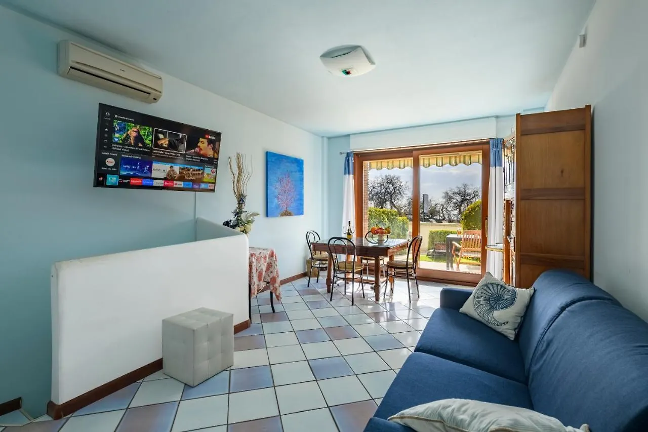 Beach-Front Boutique Apartment Lido 113 Alghero 0*,  Italy
