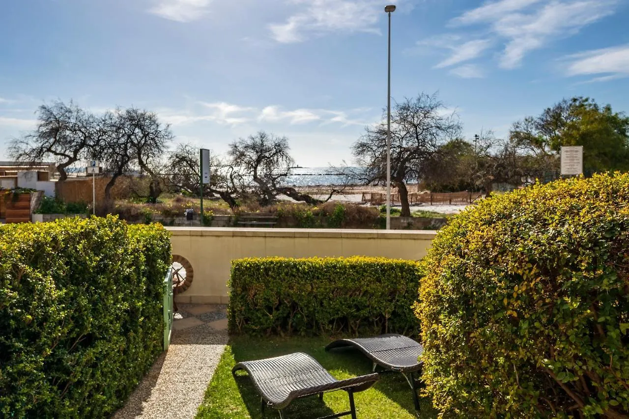 Beach-Front Boutique Apartment Lido 113 Alghero