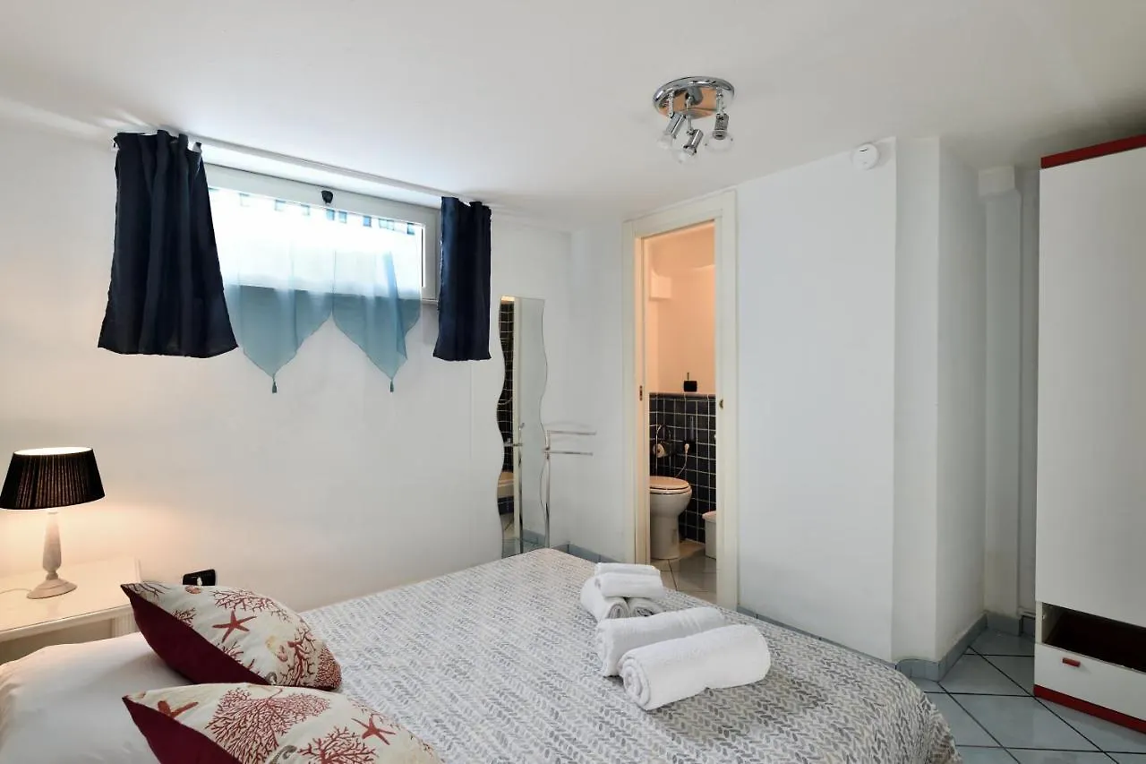 Beach-Front Boutique Apartment Lido 113 Alghero