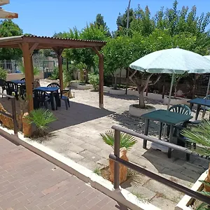 Mony's Island Penzion